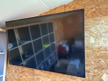 Photo of free 48cm flat screen tv (Bowbrook) #1