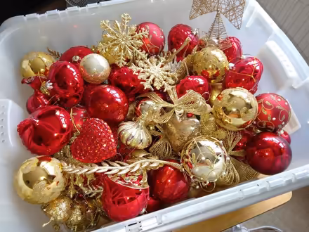 Photo of free Christmas tree and decorations (Benhilton SM1) #2