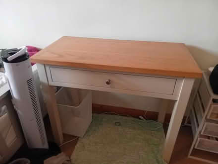 Photo of free Desk (MK41) #1