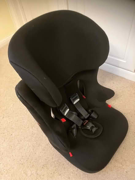 Photo of free Baby car seat (Central Bookham) #1