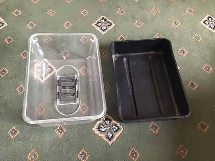 Photo of free Mini plastic propogater (Essex Road N1) #2