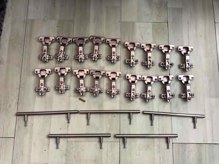 Photo of free Cupboard hinges & handles (Woodley RG5) #3