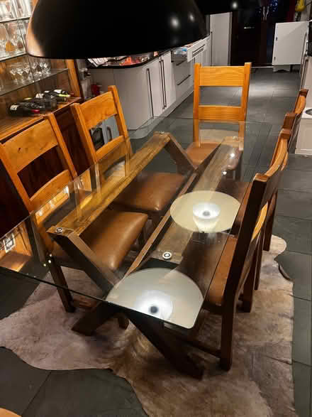 Photo of free Glass dining table and 6 chairs (Wandsworth Common SW17) #3