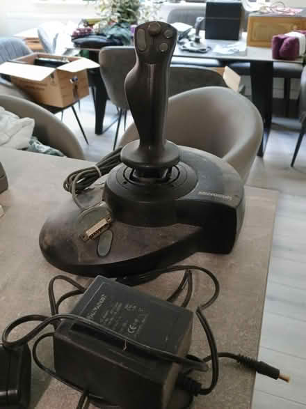 Photo of free Microsoft Sidewinder Joystick (CT2) #1