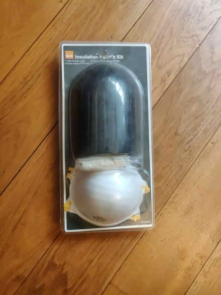 Photo of free Insulation (loft) fitter's kit: masks, gloves, knee pads (Fiveways BN1) #1