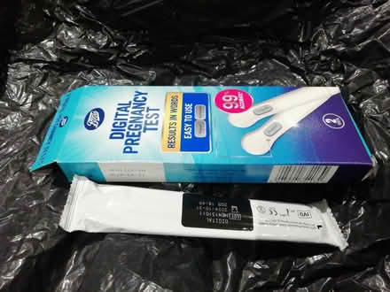 Photo of free 1 digital pregnancy test (SE9) #1