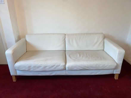 Photo of free White sofa settee (NE7) #3