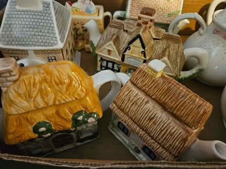 Photo of free Teapots (Batemoor S8) #2