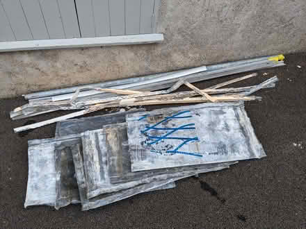 Photo of free Scrap metal: Lead and steel (BA2) #1
