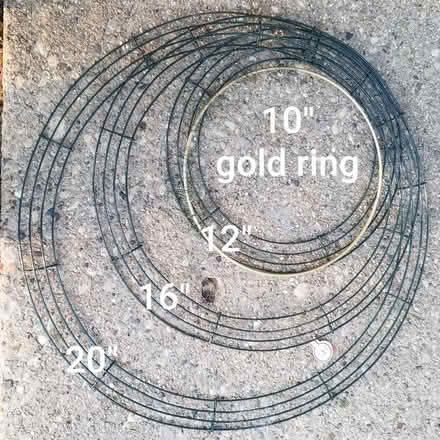 Photo of free Metal craft rings (Bolingbrook, near Menards) #1