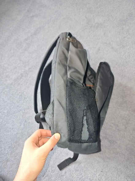 Photo of free Samsonite backpack (Barnet EN5) #3
