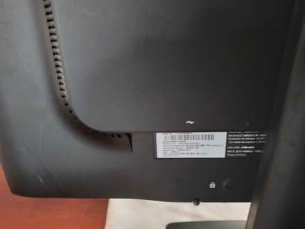 Photo of free HP Compaq LA2306x 23-inch LED Backlit LCD Monitor (Gargrave BD23) #3