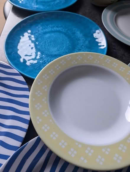 Photo of free Plastic bowls and plates (Barton-in-Fabis CP NG11) #2
