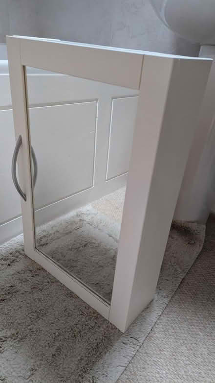 Photo of free Bathroom cabinet. Light cream (Highfield Caldecote, CB23) #1