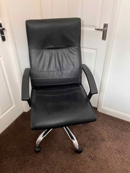 Photo of free Office/desk chair (Drighlington (nr morley) BD11) #3