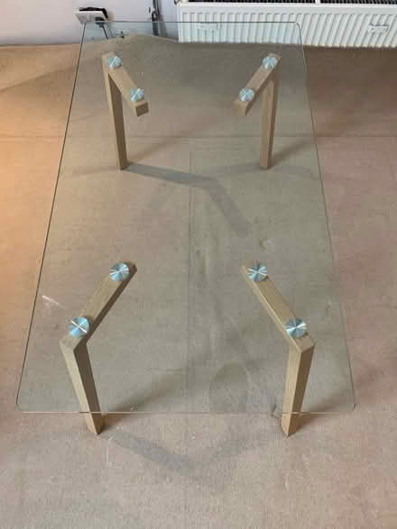 Photo of free Modern 4 Seater Glass Dining Table (Langley Park DH7) #4