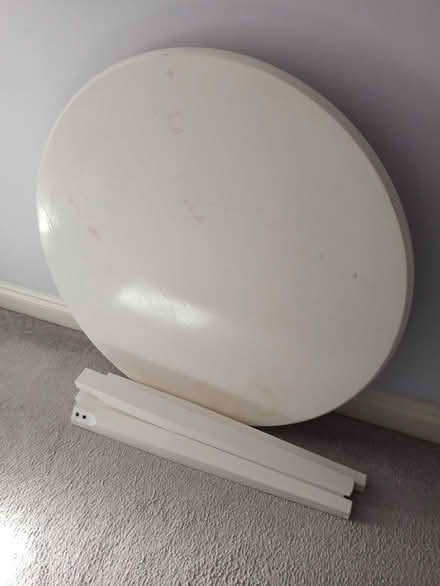 Photo of free Round table (OX3 Wood Farm) #1