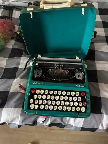 Photo of free Sputnik light, old typewriter s (PR8 woodvale) #2