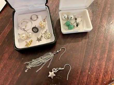 Photo of free Random jewelry (Roxbury) #1