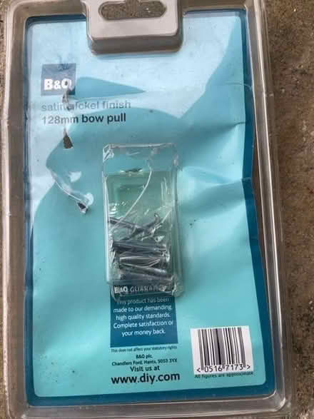 Photo of free Handles- Draw/cabinet (Bognor Regis PO21) #2