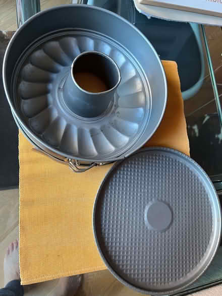 Photo of free Large Springform Cake Mould (Fulham Palace Rd W6) #2