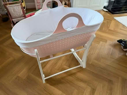 Photo of free tommee tippee bassinet with stand (Royston SG8) #1