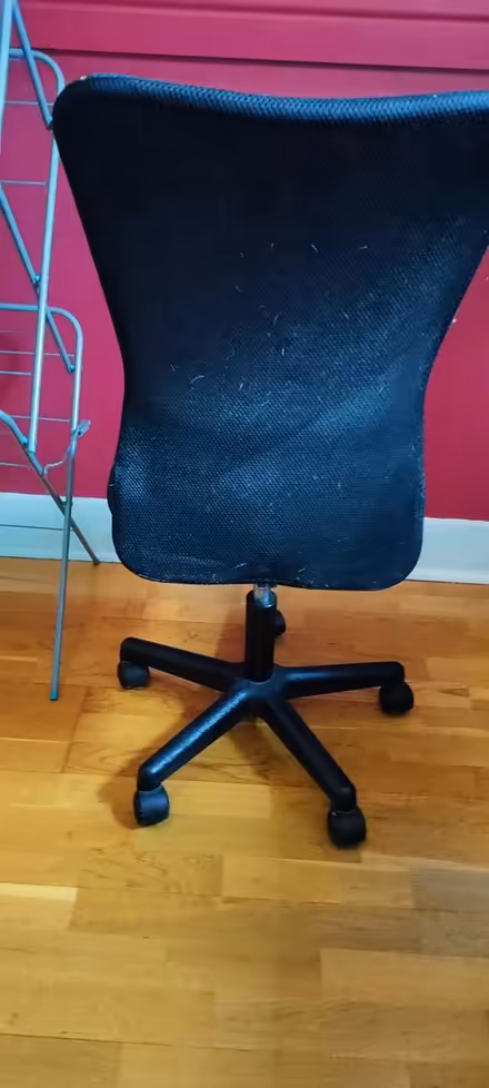 Photo of free Swivel Chair (NW6 6AH) #1