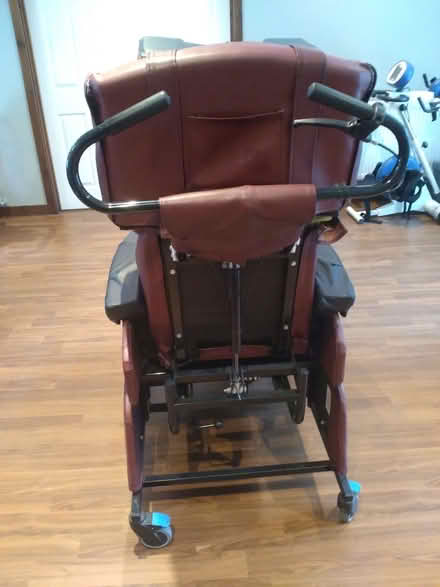 Photo of free (Disabled Persons)Comfy chair (Harnage SY5) #4