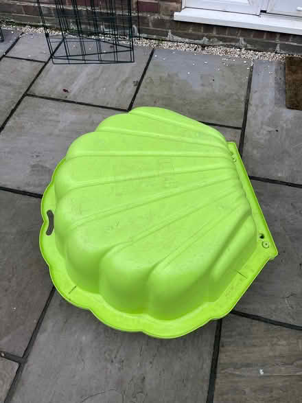 Photo of free Sand/water tray (OX9) #2