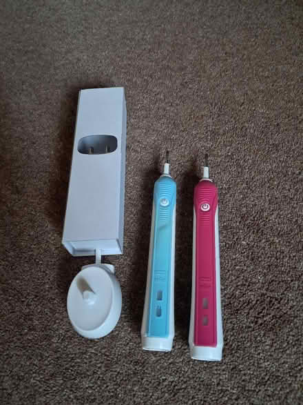 Photo of free 2 oral-b rechargeable toothbrushes (Brompton-on-Swale DL10) #1