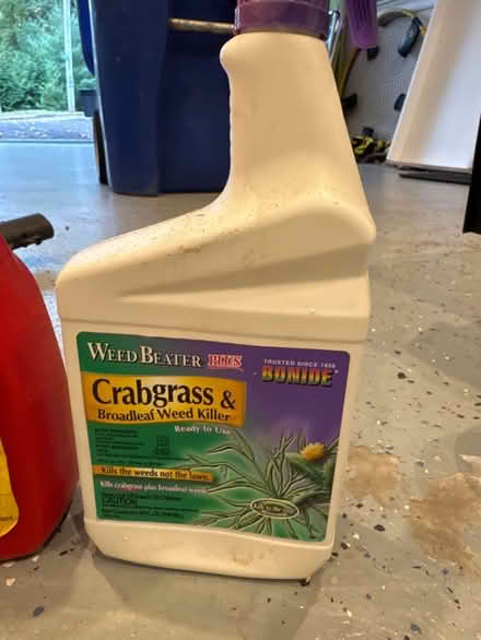 Photo of free Various lawn & grass products (Newton Highlands south of Rt 9) #2