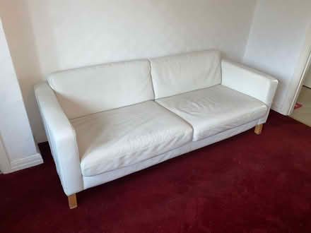 Photo of free White sofa settee (NE7) #1