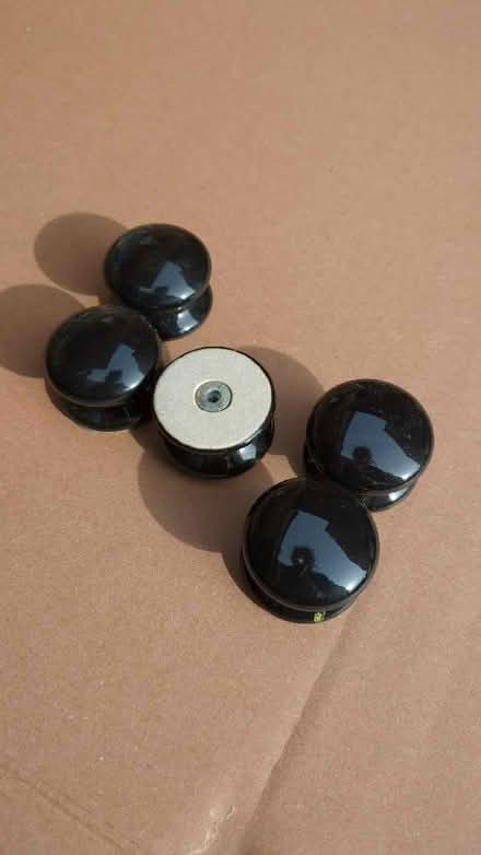 Photo of free 6 black ceramic cabinet knobs (Castle MK40) #1