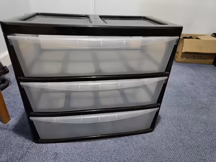 Photo of free Plastic chest of drawers (Cambuslang G72) #1
