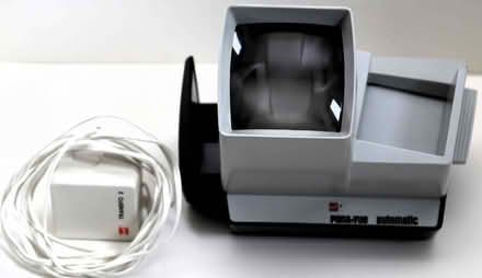 Photo of free GAF pana-vue slide viewer (Weybridge KT13) #1