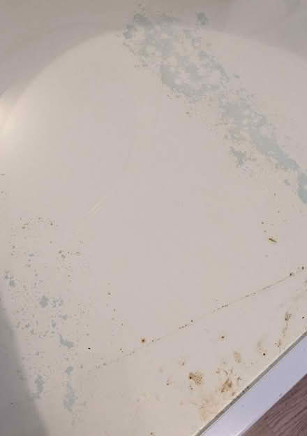 Photo of free Dresser with mirror and stool (Tufnell Park N7) #2