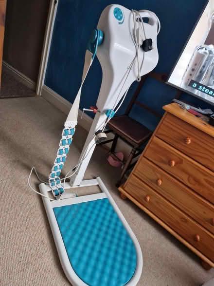 Photo of free Fat Wobbler belt machine (Sheffield S8 woodseats) #1