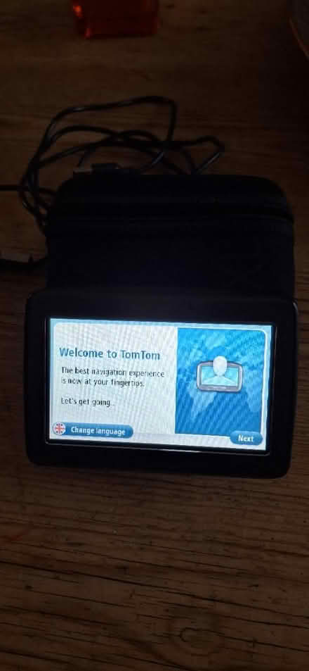 Photo of free Tomtom sat nav (TW10 Ham) #2