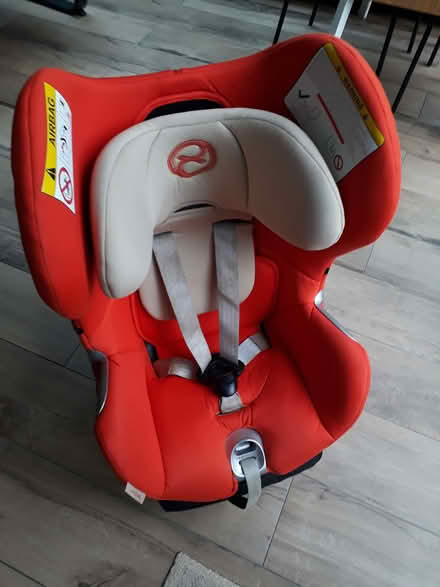 Photo of free Cybex Gold Solution S2 i-Fix Child's Car Seat (Leytonstone E11) #1