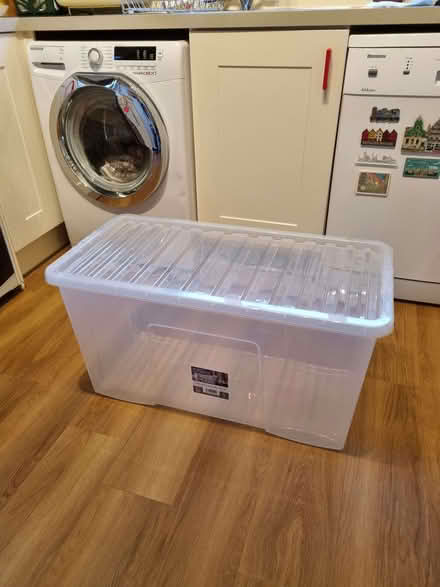 Photo of free Extra large plastic storage crate (Epping CM16) #1