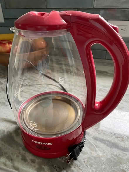 Photo of free Electric kettle (Arlington heights) #1