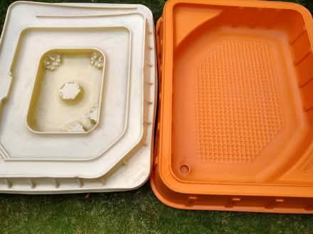 Photo of free E.L.C. sand pit (Wakefield WF3) #1