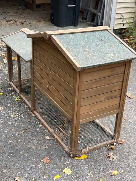 Photo of free Chicken coop/hutch (Upper Silver Spring) #3