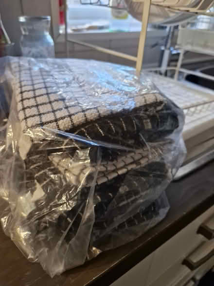 Photo of free Tea towels (S8 woodseats) #1