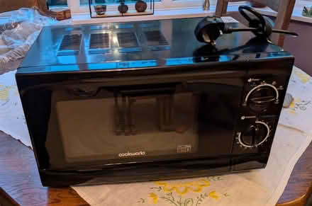 Photo of free Microwave (Leicester Forest East LE3) #1