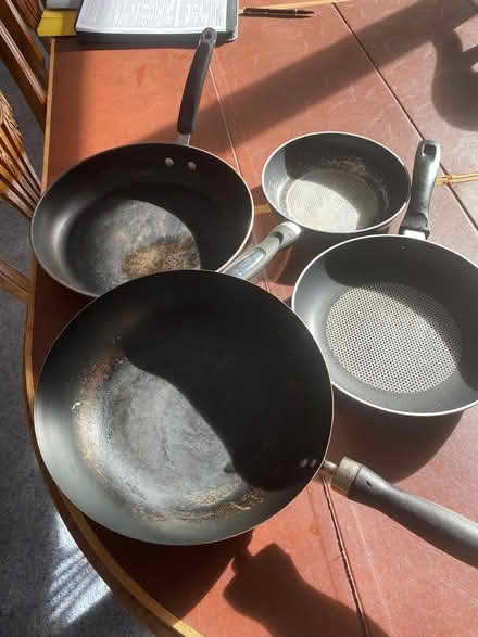 Photo of free Saucepans and wok (Winchmore Hill N21) #1
