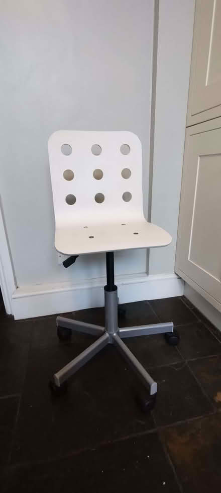Photo of free Ikea Jules desk chair for a child (Central Watford WD17) #1