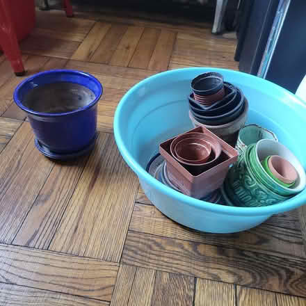 Photo of free Lot of plant pots and saucers (Sunset Park, Brooklyn) #1
