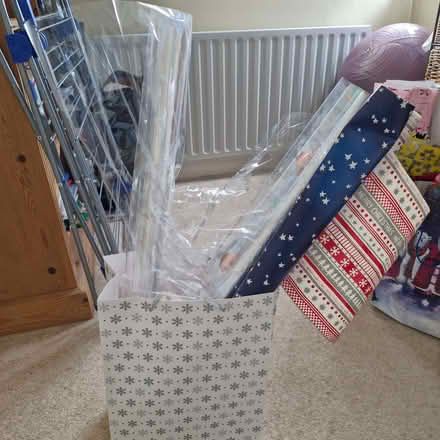 Photo of free Wrapping Paper & Gift bags (Berrylands KT5) #2