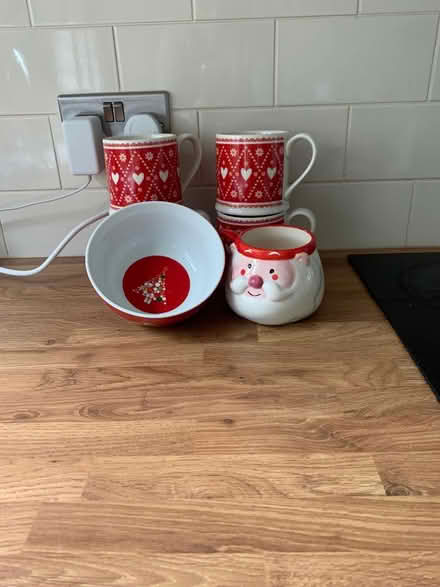Photo of free Christmas crockery (Oxton CH43) #1